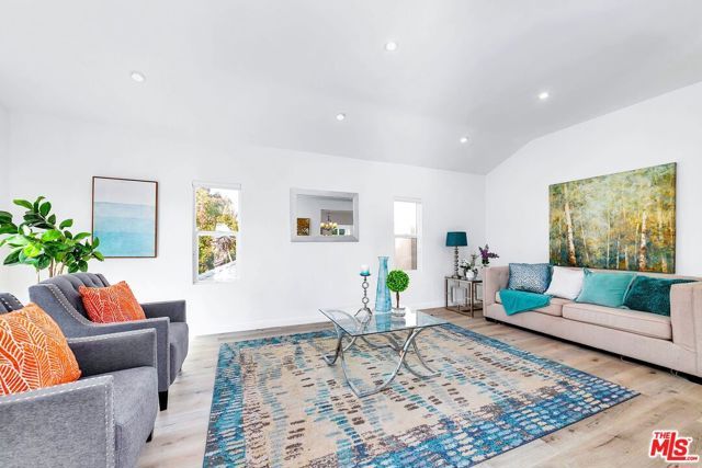 1510 S Durango Avenue Bottom, Los Angeles, CA 90035