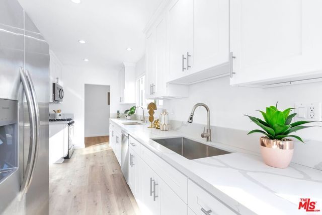 1510 S Durango Avenue Bottom, Los Angeles, CA 90035