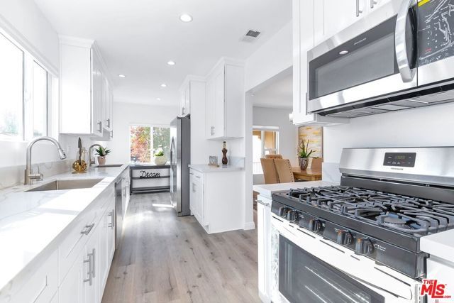 1510 S Durango Avenue Bottom, Los Angeles, CA 90035