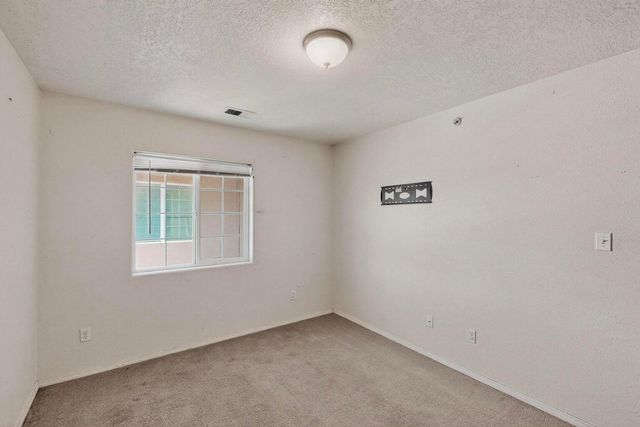 530 Alvarado Drive SE, Albuquerque, NM 87108