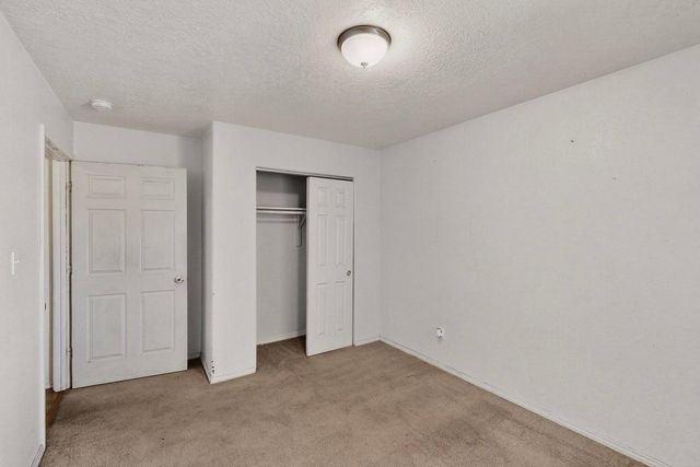 530 Alvarado Drive SE, Albuquerque, NM 87108