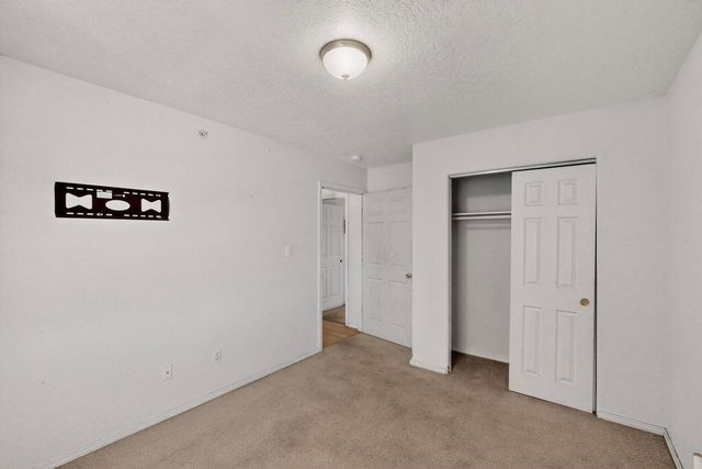 530 Alvarado Drive SE, Albuquerque, NM 87108