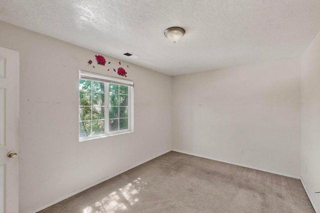 530 Alvarado Drive SE, Albuquerque, NM 87108