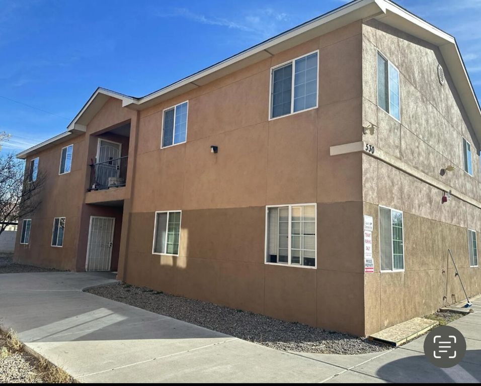 530 Alvarado Drive SE, Albuquerque, NM 87108
