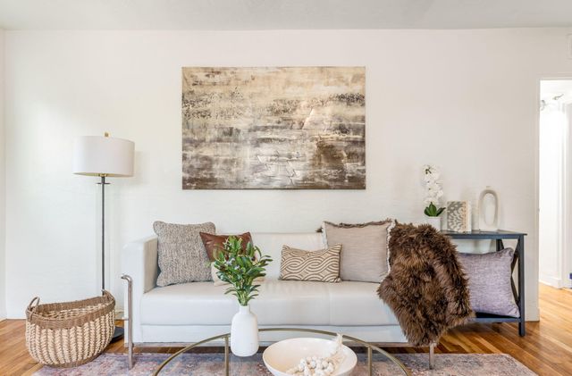 1605 Lead Avenue SE, Albuquerque, NM 87106