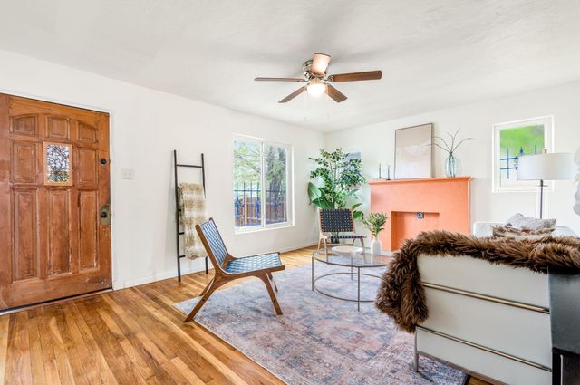 1605 Lead Avenue SE, Albuquerque, NM 87106