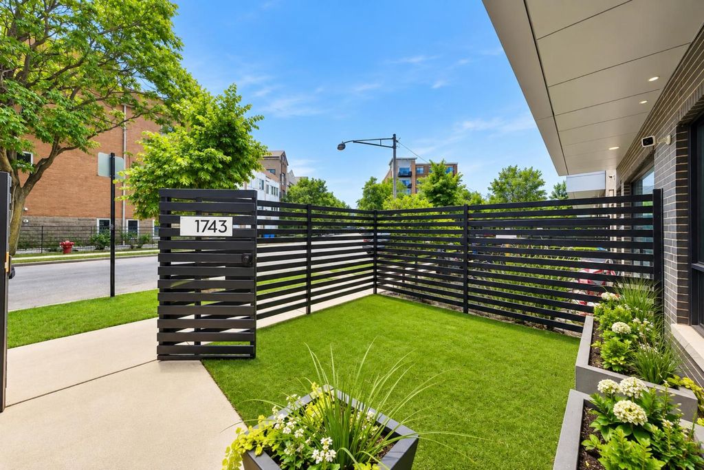1743 N Winnebago Avenue, Chicago, IL 60647 — photo 4