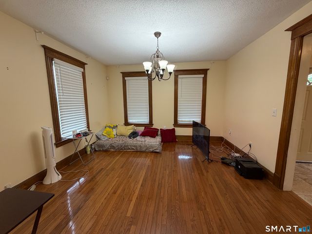 194 Faber Avenue, Waterbury, CT 06704