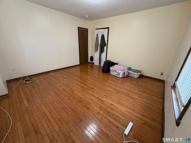 194 Faber Avenue, Waterbury, CT 06704