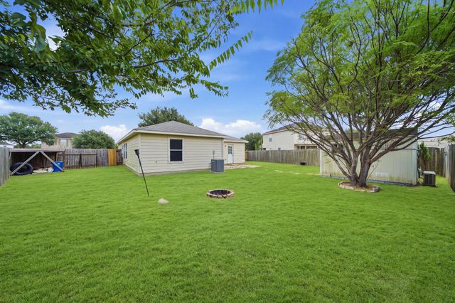 6834 Rambling Brook Lane, Richmond, TX 77469