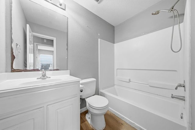 6834 Rambling Brook Lane, Richmond, TX 77469