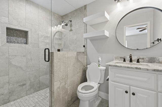 7205 Windcrest Court E, North Richland Hills, TX 76182