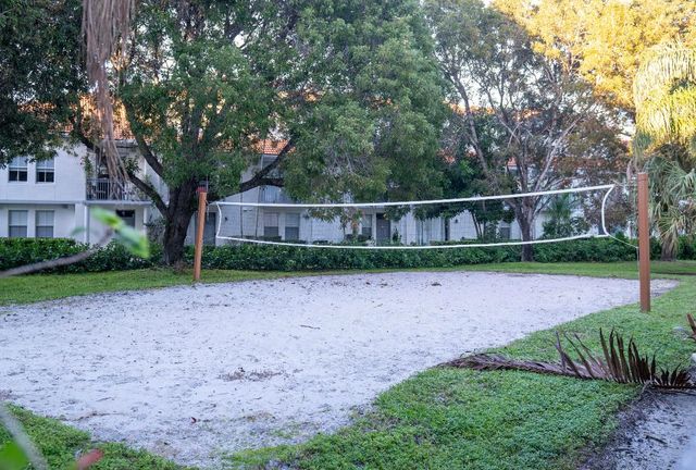 1330 Crystal Way 107, Delray Beach, FL 33444