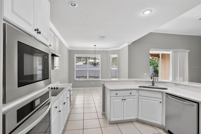 8852 GREAT COVE DRIVE, Orlando, FL 32819