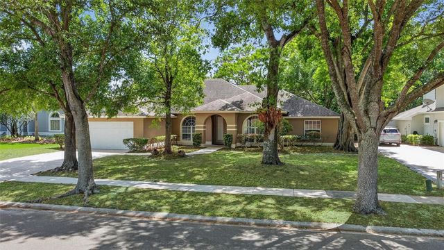 8852 GREAT COVE DRIVE, Orlando, FL 32819