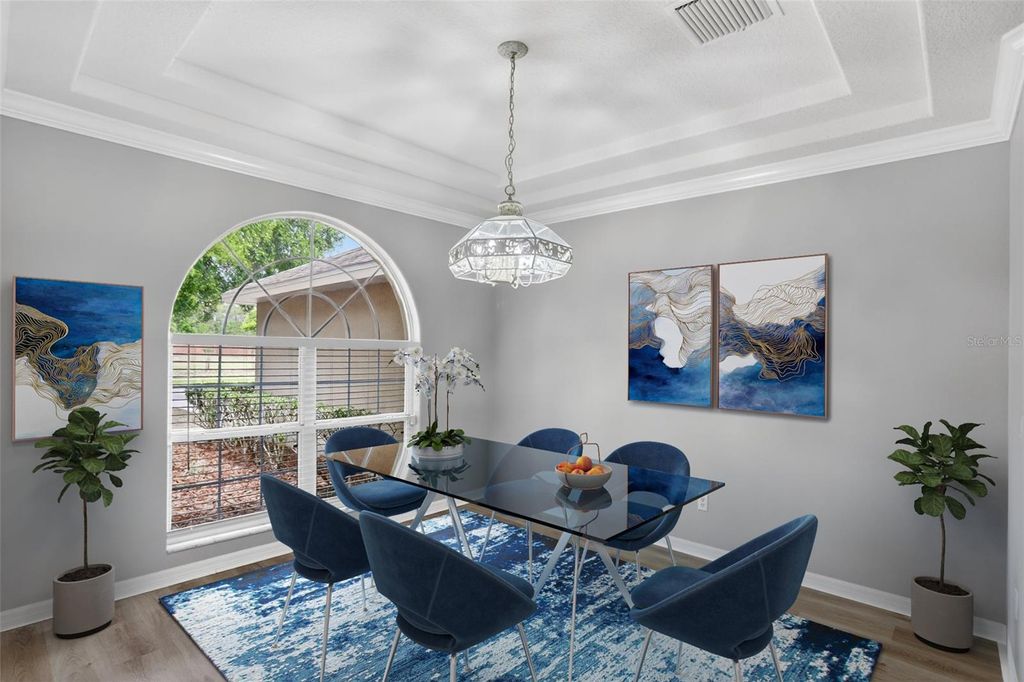 Image 17 of property listing at 8852 GREAT COVE DRIVE, Orlando, FL 32819