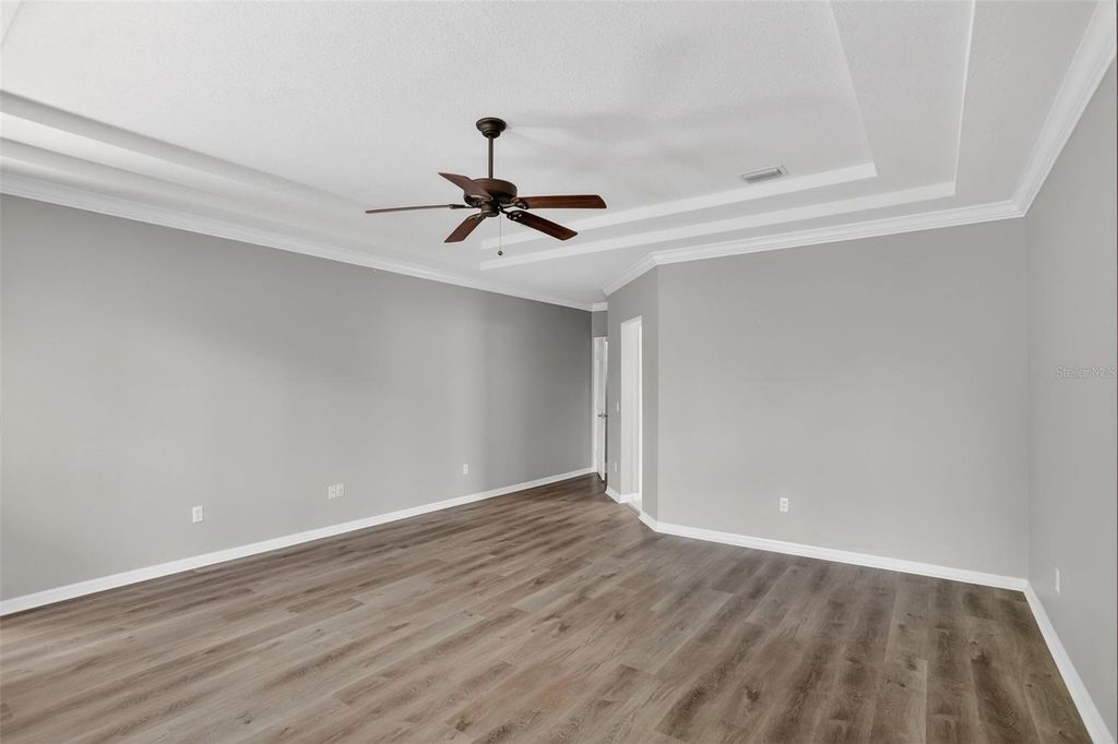 Image 26 of property listing at 8852 GREAT COVE DRIVE, Orlando, FL 32819