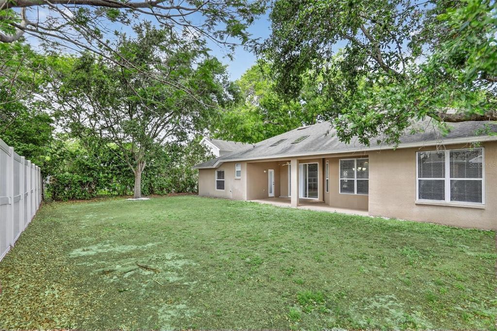 Image 48 of property listing at 8852 GREAT COVE DRIVE, Orlando, FL 32819