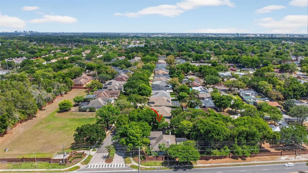 Image 54 of property listing at 8852 GREAT COVE DRIVE, Orlando, FL 32819