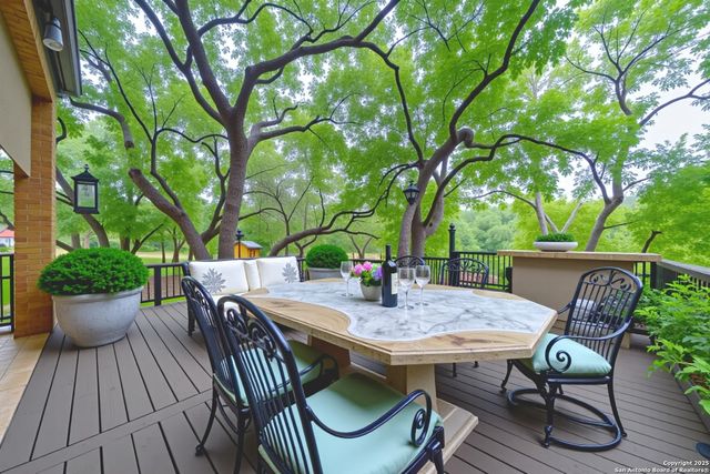 519 Long Mdw, Spring Branch, TX 78070