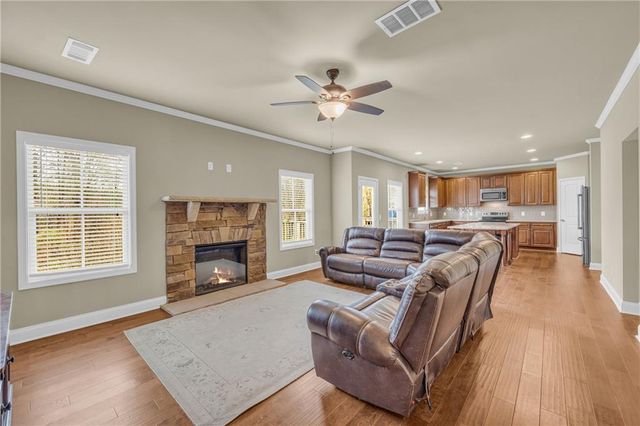 4528 White Horse Drive, Braselton, GA 30517