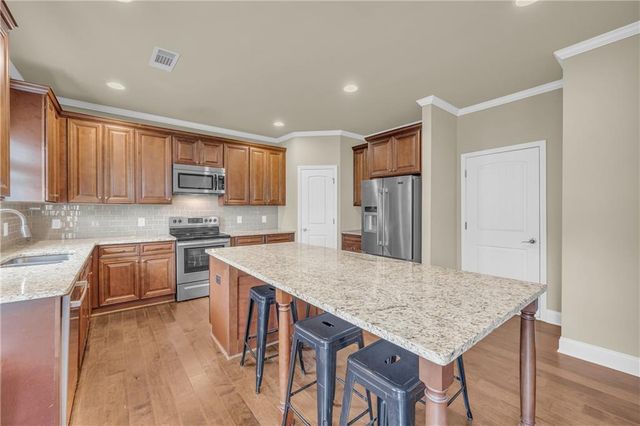 4528 White Horse Drive, Braselton, GA 30517