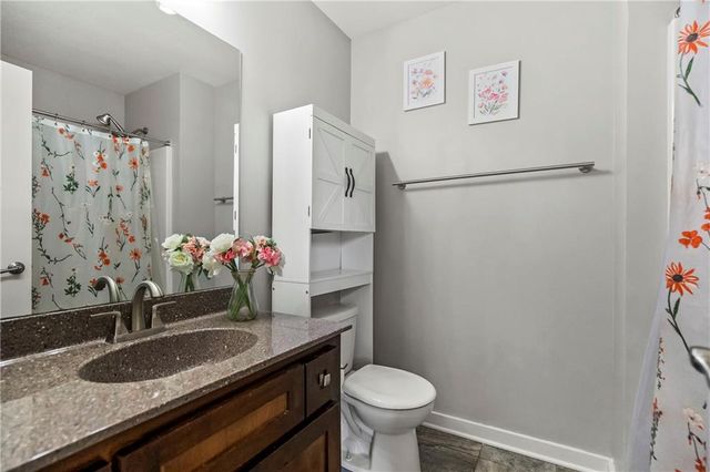 4527 Verona Drive NW, Riverside, MO 64150