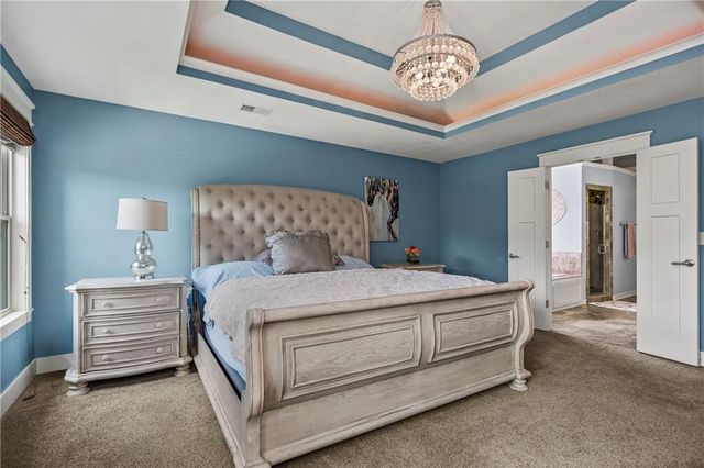 4527 Verona Drive NW, Riverside, MO 64150