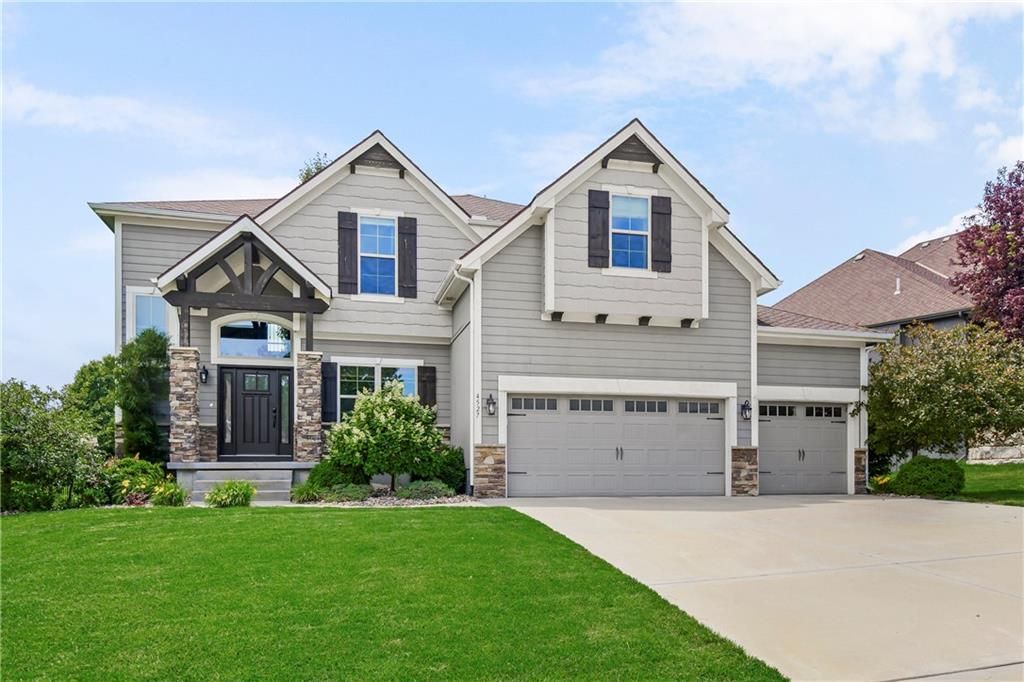 4527 Verona Drive NW, Riverside, MO 64150