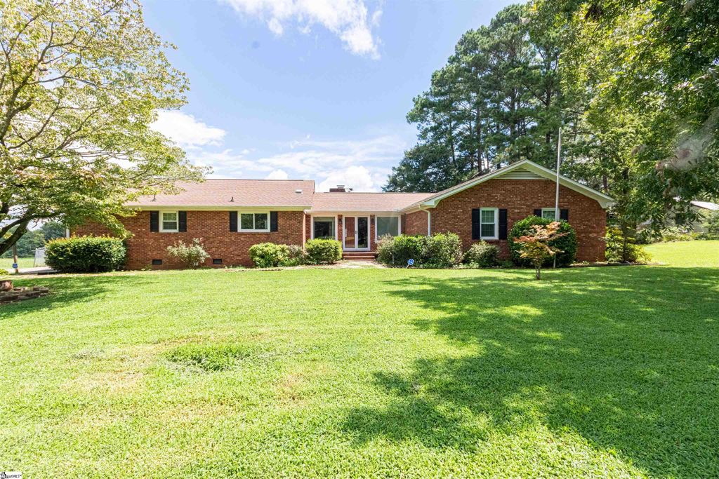 614 Bethany Church Road, Moore, SC 29369