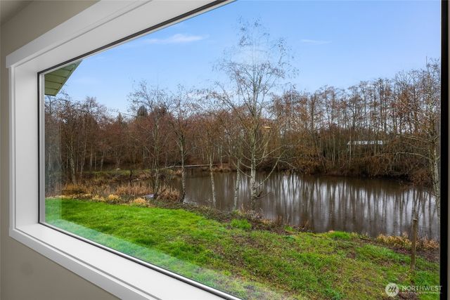 4717 Rural Avenue, Bellingham, WA 98226