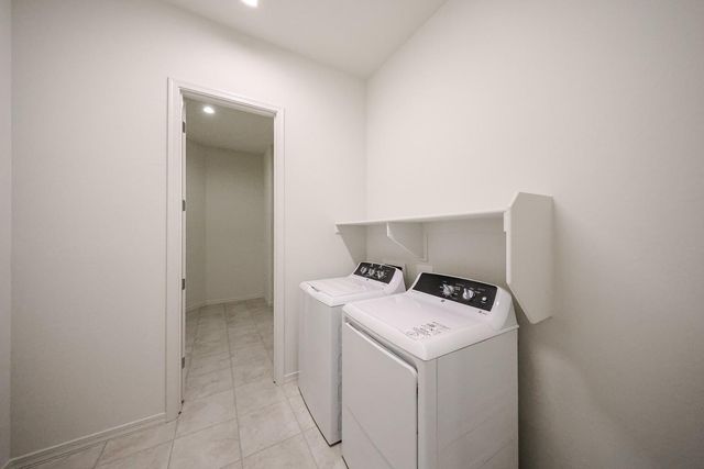 25620 N 167th Drive, Surprise, AZ 85387