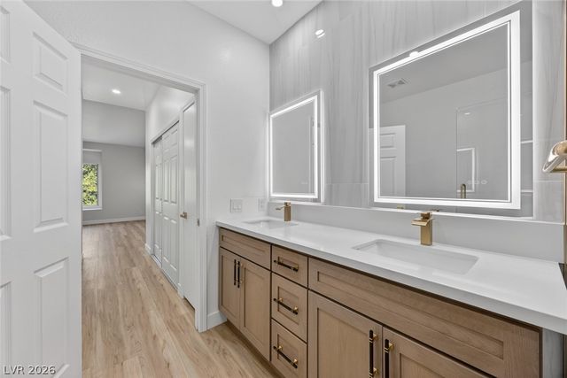 4820 Black Bear Road 201, Las Vegas, NV 89149