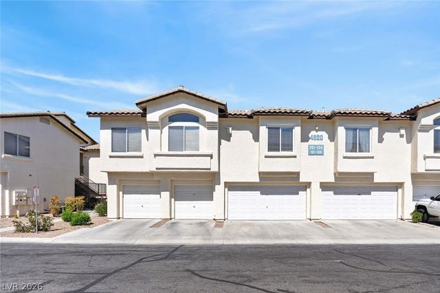 4820 Black Bear Road 201, Las Vegas, NV 89149