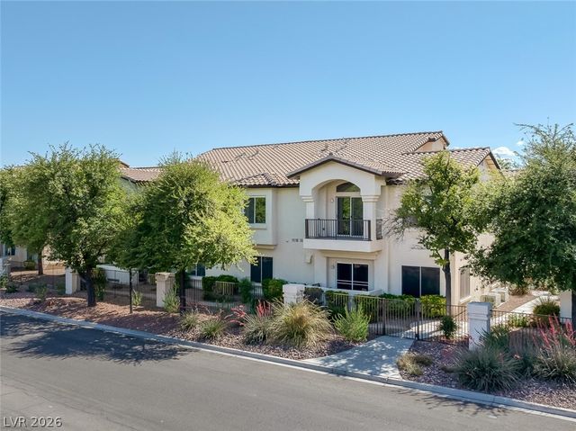 4820 Black Bear Road 201, Las Vegas, NV 89149