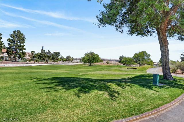 4820 Black Bear Road 201, Las Vegas, NV 89149