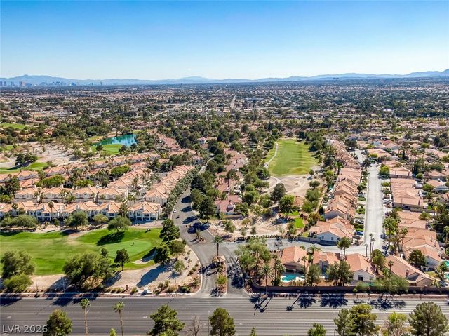 4820 Black Bear Road 201, Las Vegas, NV 89149