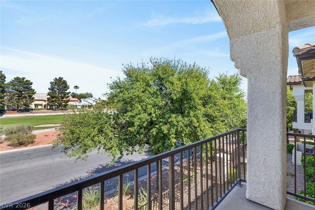4820 Black Bear Road 201, Las Vegas, NV 89149