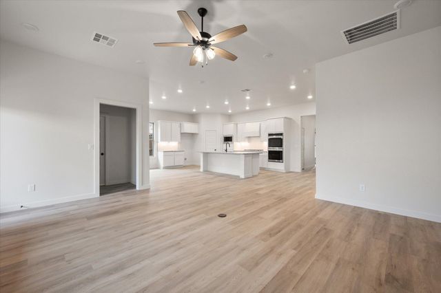 2903 Tractor Avenue, Wolfforth, TX 79382