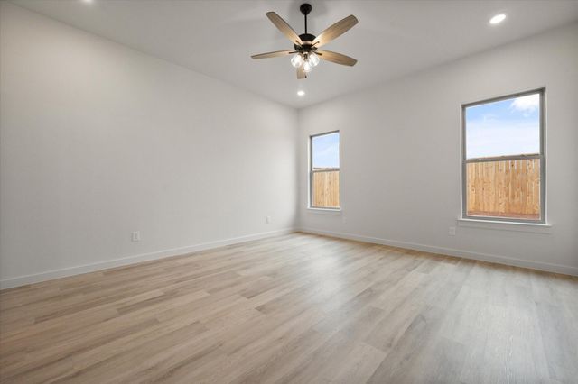 2903 Tractor Avenue, Wolfforth, TX 79382