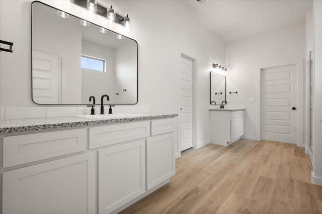 2903 Tractor Avenue, Wolfforth, TX 79382