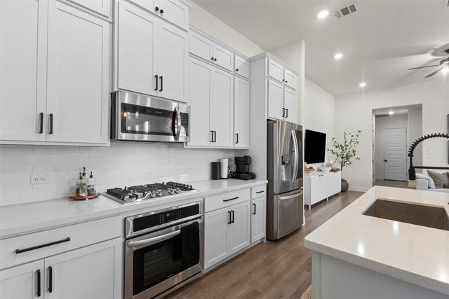 4719 Mulberry Hill Lane, Arlington, TX 76005