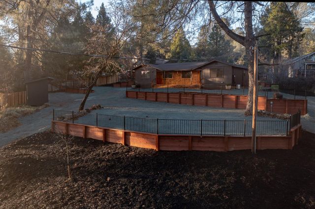 24084 Gold Circle, Pioneer, CA 95666