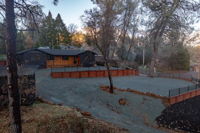 24084 Gold Circle, Pioneer, CA 95666