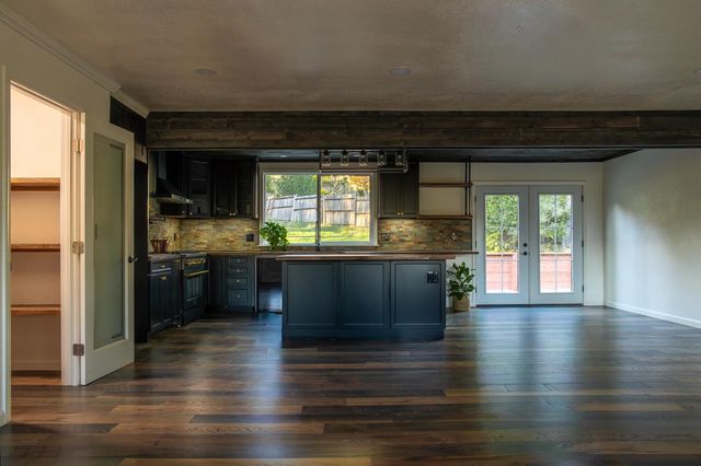 24084 Gold Circle, Pioneer, CA 95666