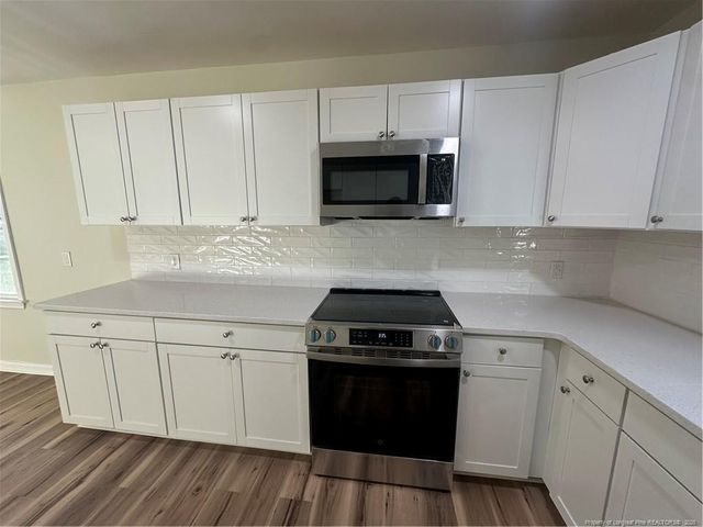 411 Lafayette Street, Clinton, NC 28328