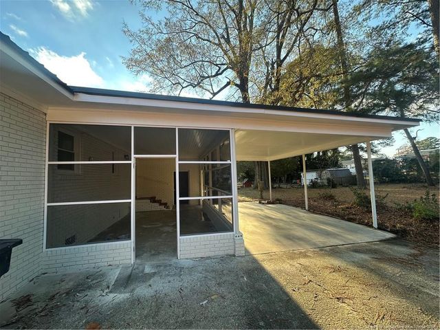 411 Lafayette Street, Clinton, NC 28328