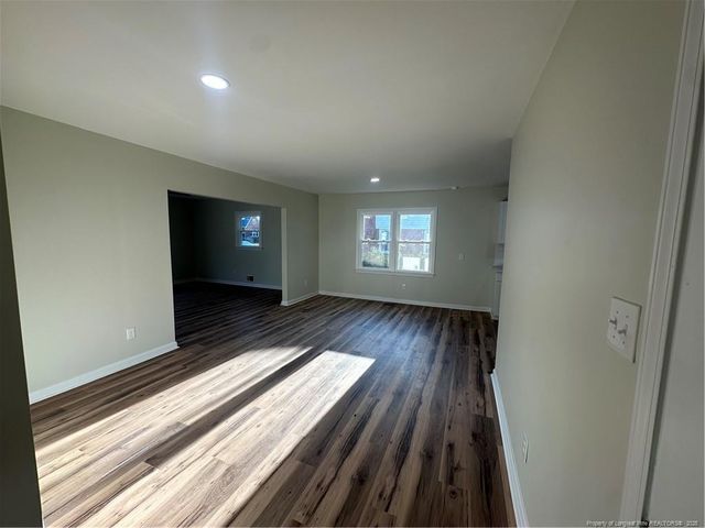 411 Lafayette Street, Clinton, NC 28328