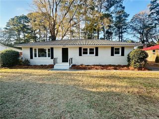 411 Lafayette Street, Clinton, NC 28328