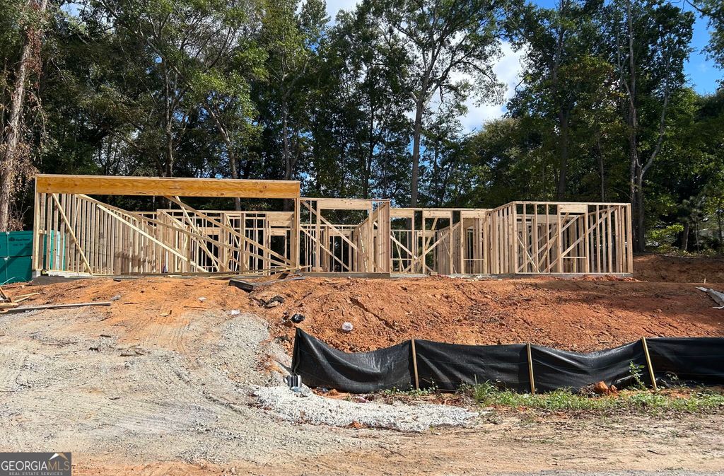 1066 Oglesby Boulevard, Elberton, GA 30635 — exterior